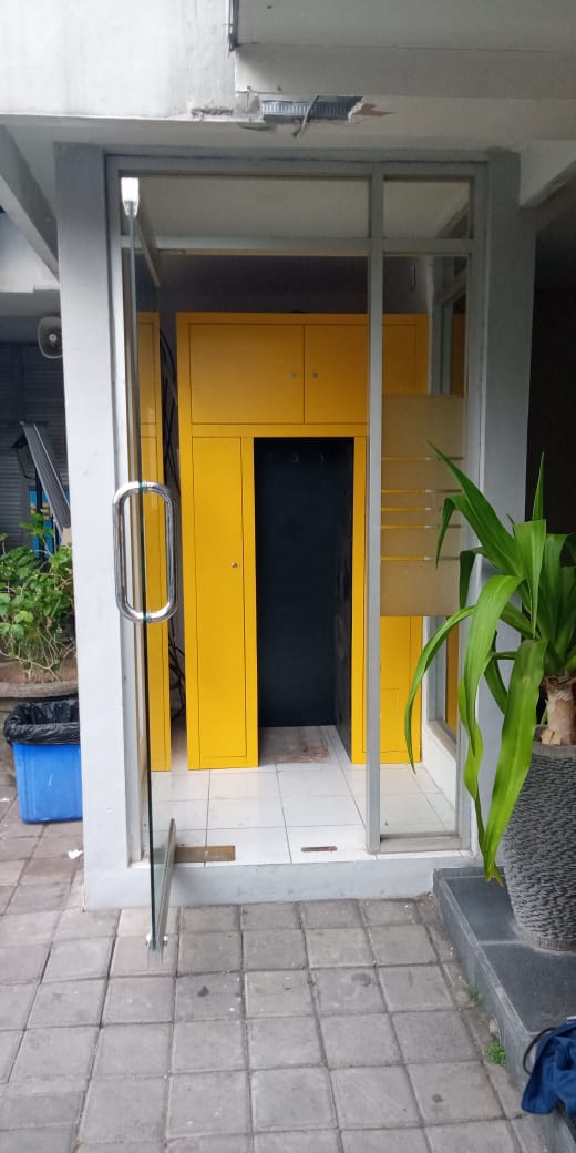 dienkarya's tweet photo. Booth atm Bank Commonwralth Taman Segara Madu Bali...👷‍♂️☝🏽✊🏾

#dienkarya 
#dienkaryaofficial 
#BoothAtm
#BankCommonwealth
#ProyekInterior
#KontraktorInterior https://t.co/S6xiOzj190