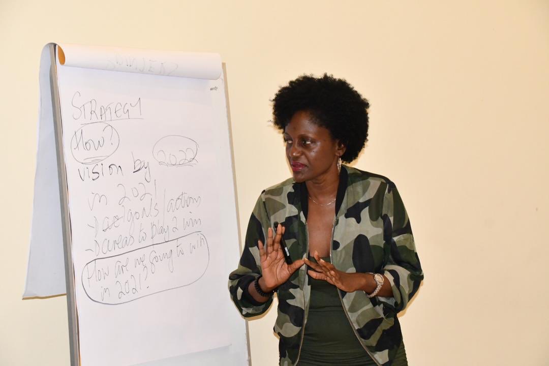allroundUganda's tweet photo. “As an employee, do your personal values have any connection with the values of the company you work for? “ Susan Nsibirwa a guest speaker at the #ARCTeamBuilding. https://t.co/UPdqxZD6Cr