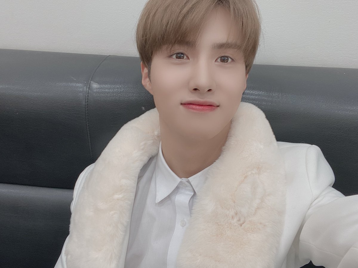 CUBE_PTG's tweet photo. [#여원] 복면가왕 재밌게 보셨나요?
캣츠보이는 저 여원이였습니다😉 https://t.co/1hGp1yShLS