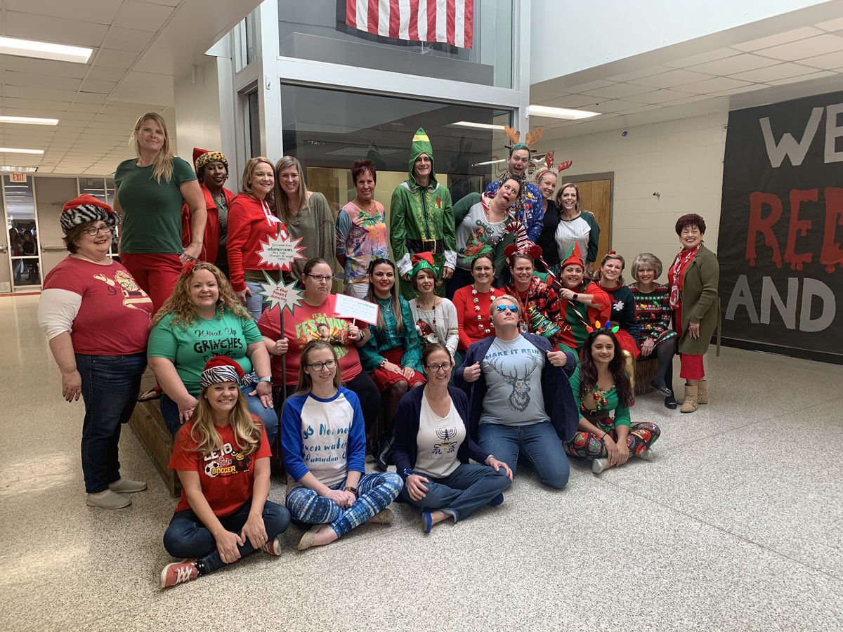 Holly Ewing tweet media