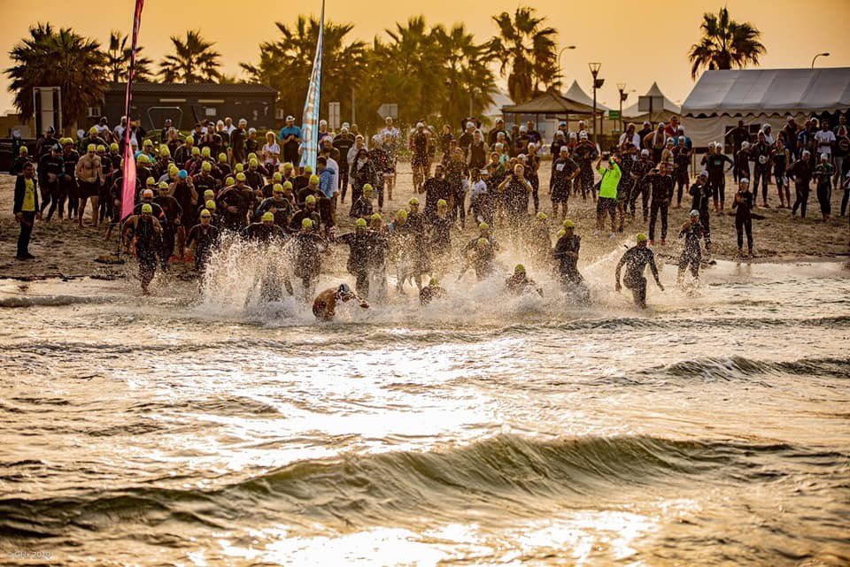 DaniSposi's tweet image. The Ultra triathlon in Dukhan started with an epic swim. Challenging waves followed by a wind ride. A memorable race. A big thanks to the volunteers for their support, @TriClubDoha and Qatar #triathlon federation for the perfect organisation! #trilife #triathlonqatar #qtriseries