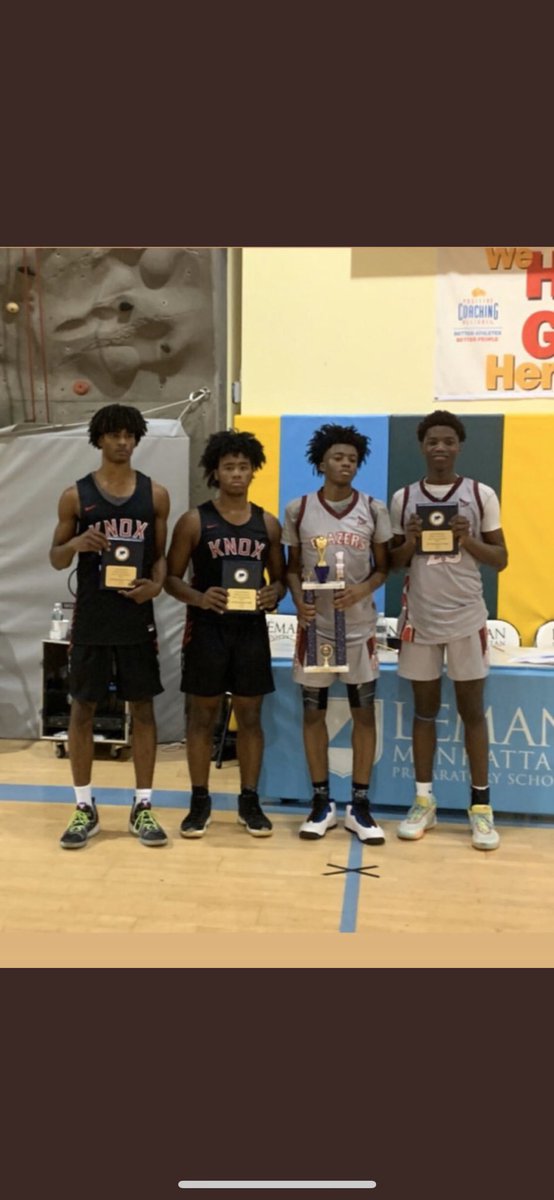 ExpHoops's tweet photo. “21 G @JadenDeJesus1 16pts Knox
Named All Tournament Team https://t.co/sNUcHPVrPd