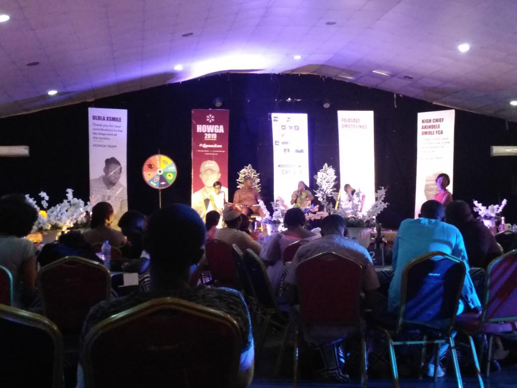 Oluwakneeyi_'s tweet photo. Happening now. Panelist Session #ThePanelist
#HOWGA2019
#IfYouAskMe 
@EmpireRadio1045 @MrLummie @Akurehangout @AkureHowFar https://t.co/CtNHGfG1DJ