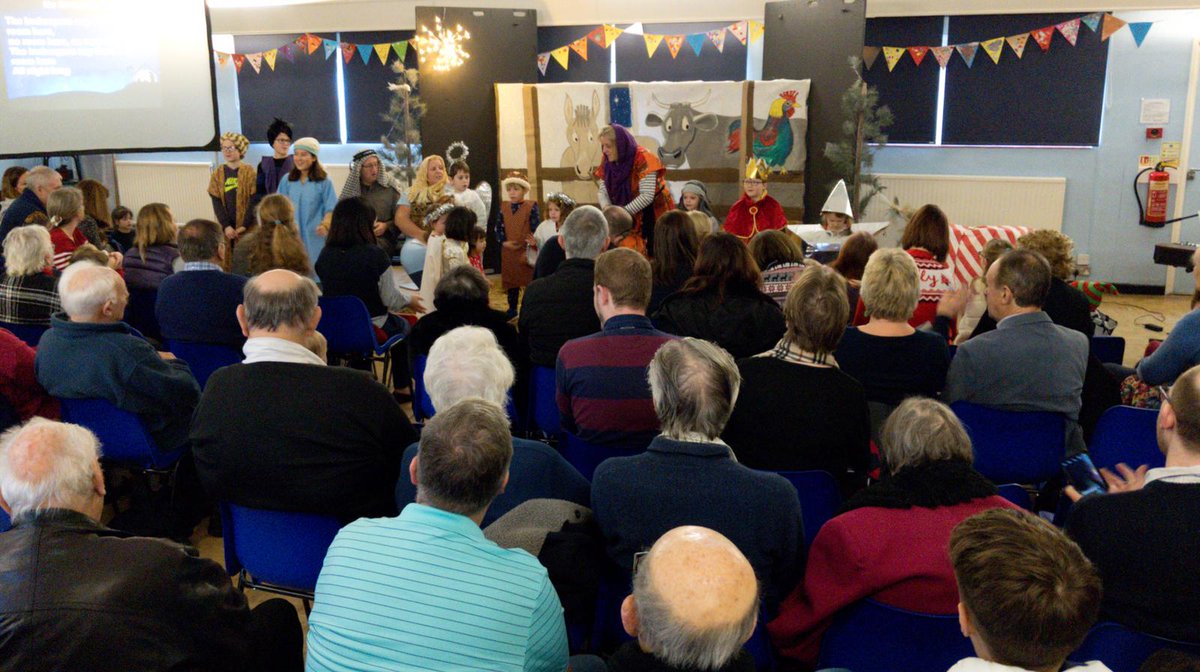 revsuecooke's tweet photo. Full house today as we told met some of the characters of the nativity story in our cafe church service today #iwasthecleaner #neverMary #church #community #Christmas @CofEGuildford @churchofengland https://t.co/RFbVbYVz1T