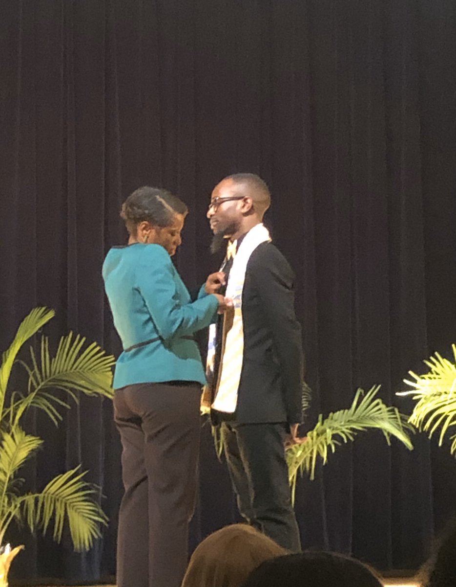 DustyAnnPin's tweet photo. This weekend I was able to attend the PENning ceremony and graduation for the first of our graduating interns, Mr. Knighton, at Albany State University. We are so proud of you! #CRMS3D #GSCSInternsasTeachers @cowanroad1 @GriffinSpalding https://t.co/HIjo79jvNh