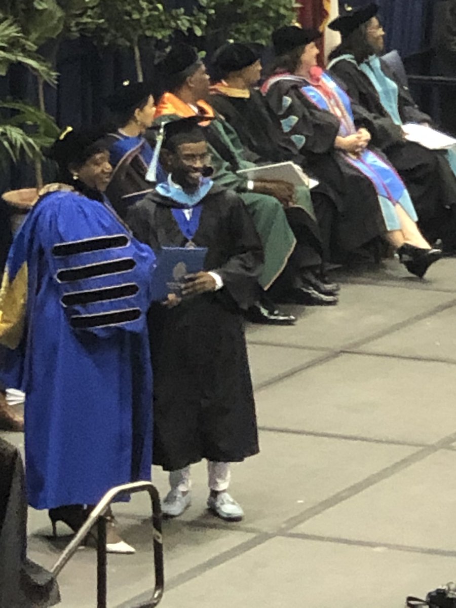 DustyAnnPin's tweet photo. This weekend I was able to attend the PENning ceremony and graduation for the first of our graduating interns, Mr. Knighton, at Albany State University. We are so proud of you! #CRMS3D #GSCSInternsasTeachers @cowanroad1 @GriffinSpalding https://t.co/HIjo79jvNh