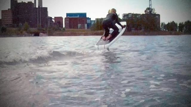 electricadvent's tweet photo. **Learn to fly** This Christmas, give the Gift of Lift and spread the love of flight to the people you love! ❤️🏄🏻‍♂️
.
Available for all ages and abilities, the eFoil is an experience you’ll never forget and more likely than not, return to time and time … https://t.co/oUkagXSveN https://t.co/HB6BrwAqT1