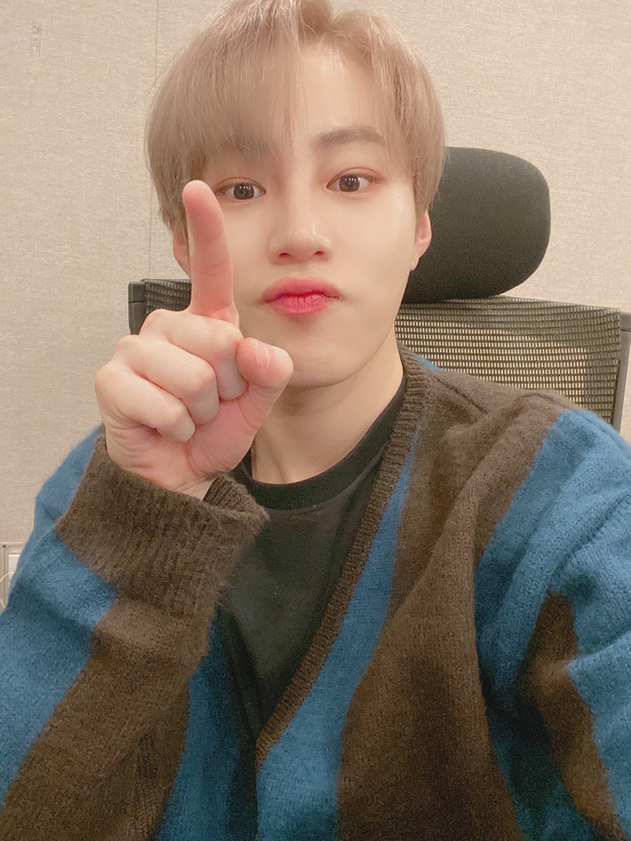 #하늘 저 잘 있어요~
#하성운