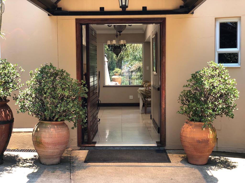 RedNoteAfrica's tweet photo. Our venue for today's #SundayCulinaryExperience https://t.co/4GKvkqlu9U