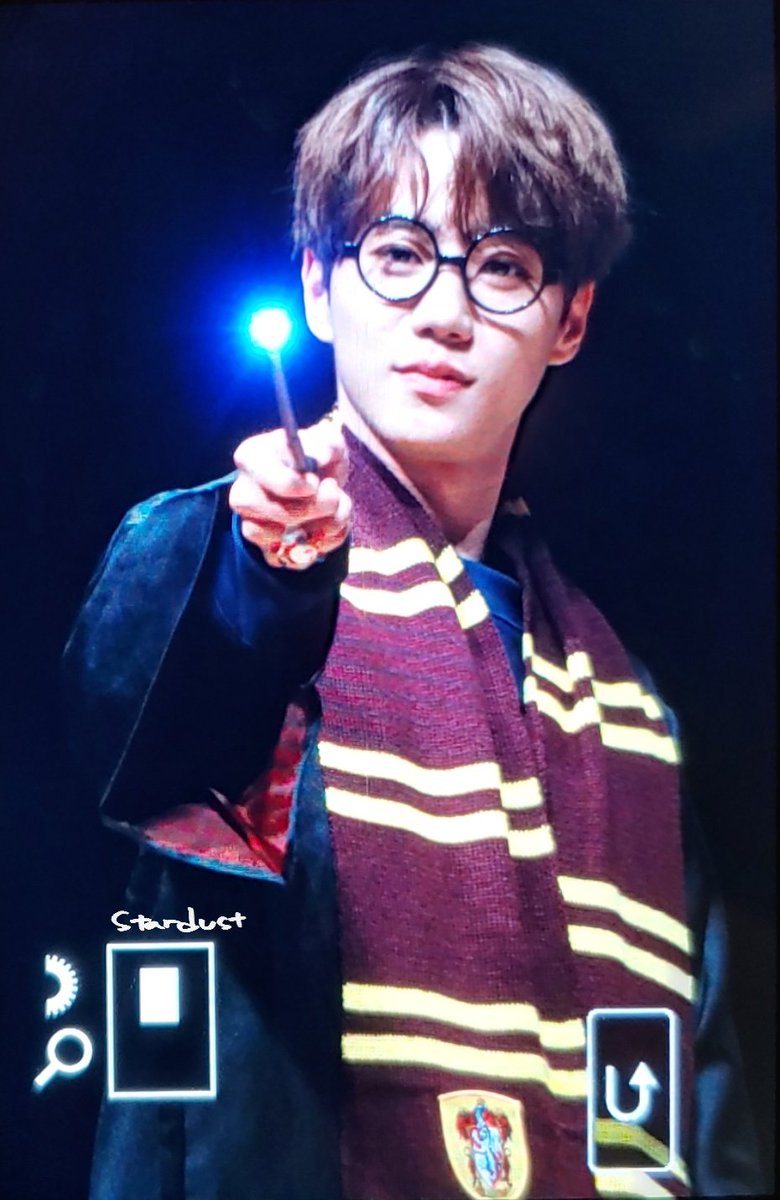 ꜱᴛᴀʀᴅᴜꜱᴛ tweet media