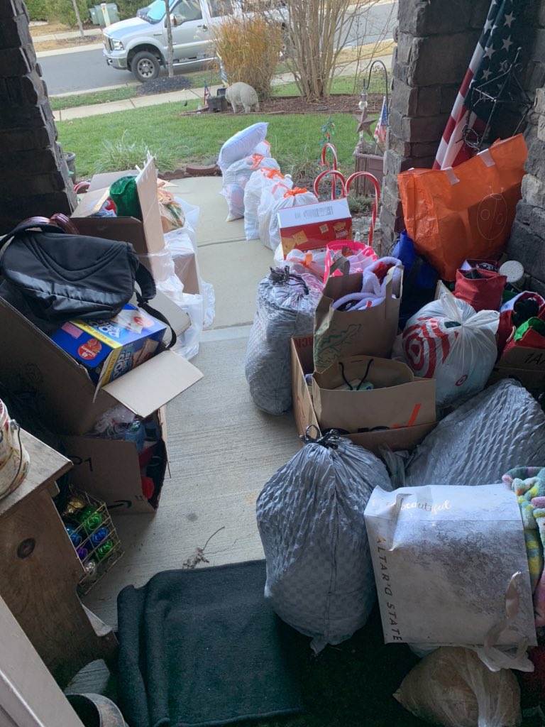 thewingsofarmor's tweet image. It’s Oak City Day. 1 of my favorite days. Thank you for all the filled stockings and more @OakCityCares @RaleighHomeless @Ntl_Homeless @HomelessLink @naehomelessness