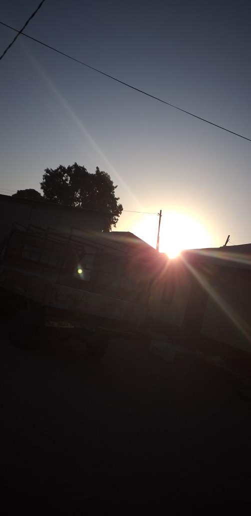 Basafi4's tweet image. Smiling cost