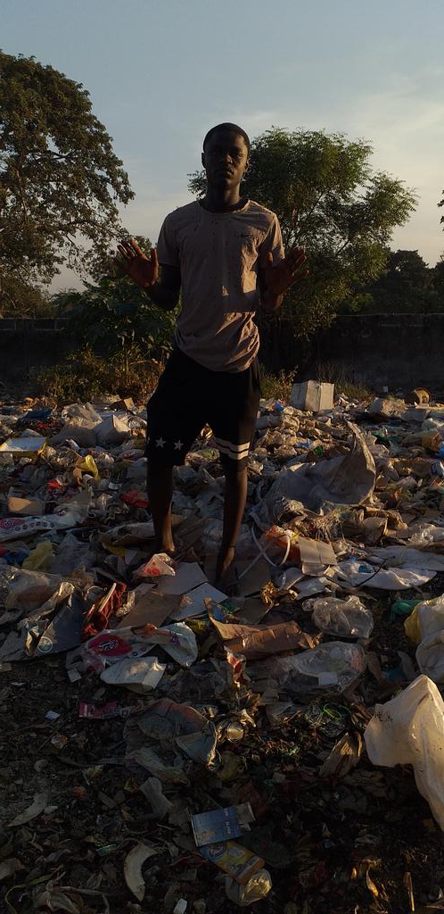 Basafi4's tweet image. Smiling cost