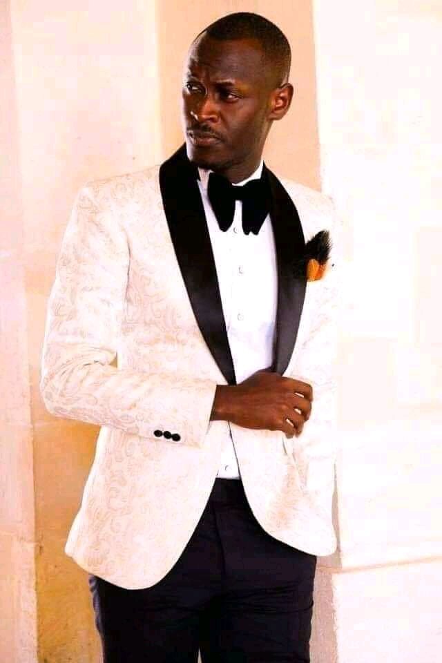 CarolyneMativo's tweet photo. #WajingaNyinyi A revolutionary song by @RabbitTheKing is meant to awaken us!! @DCI_Kenya @EACCKenya @MigunaMiguna https://t.co/ilRuPaxXCF