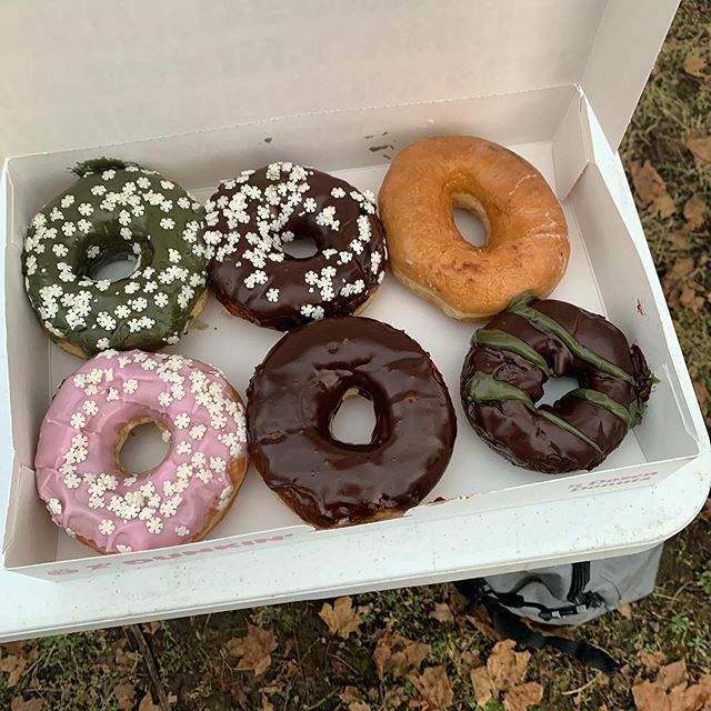 LesKnits's tweet photo. Somber donut game is strong at Reg World. #iceweasels #iceweaselscometh https://t.co/C94uKldGFC https://t.co/GIpiyNRqIK