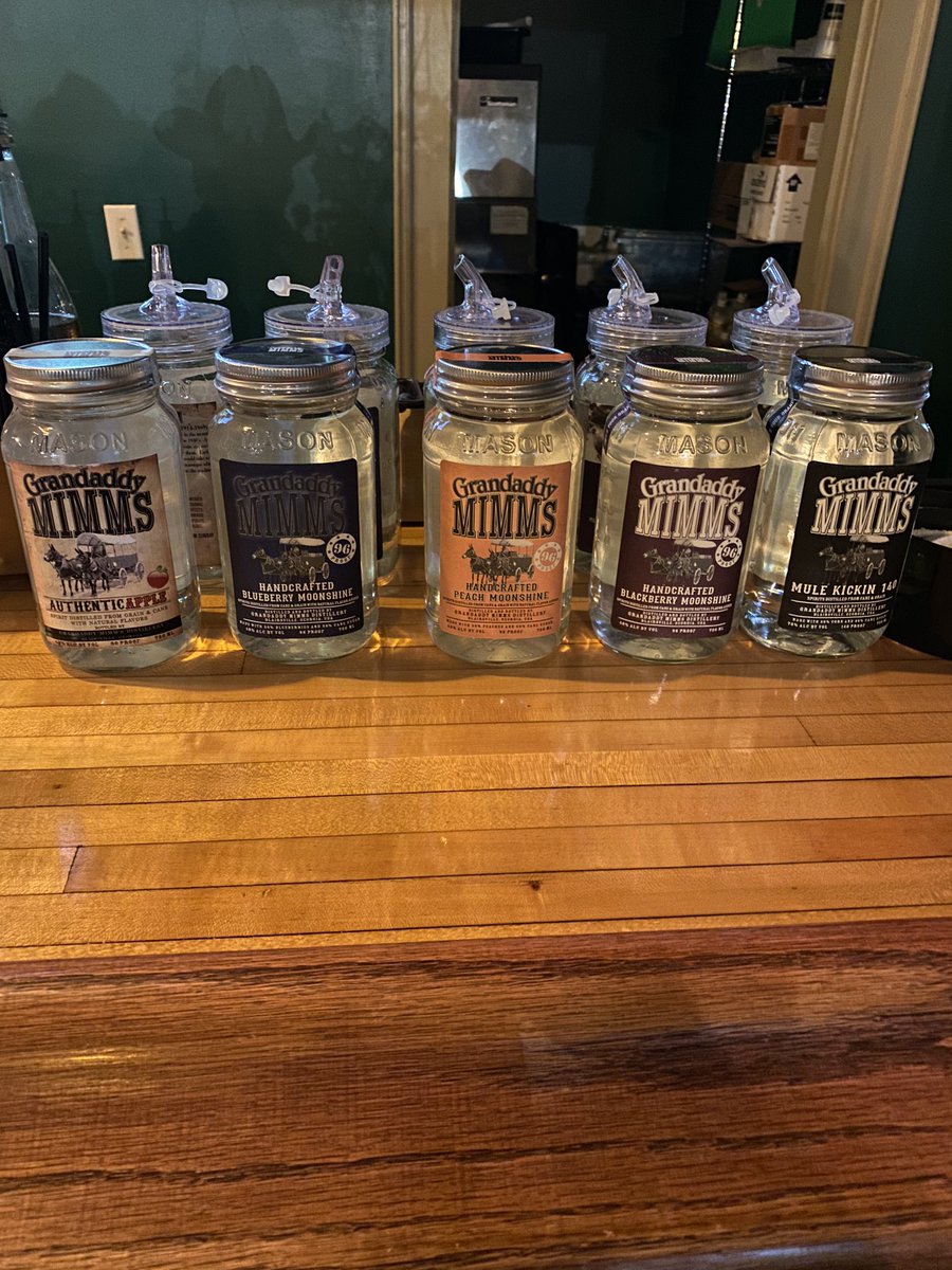 GrandaddyMimms's tweet photo. Thanks Maddy’s Public House in Washington Georgia for serving our shine! https://t.co/9UjYfNnRoH