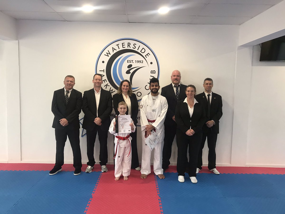 MasterCGraves's tweet photo. We are delighted to announce that the club has another 4 black belts as Alex, Sameer, Aly and Natasha got theirs today.
Also well done Emily, Owen, Darren and Master Sean for their promotions too. https://t.co/4OvKVj1wuA