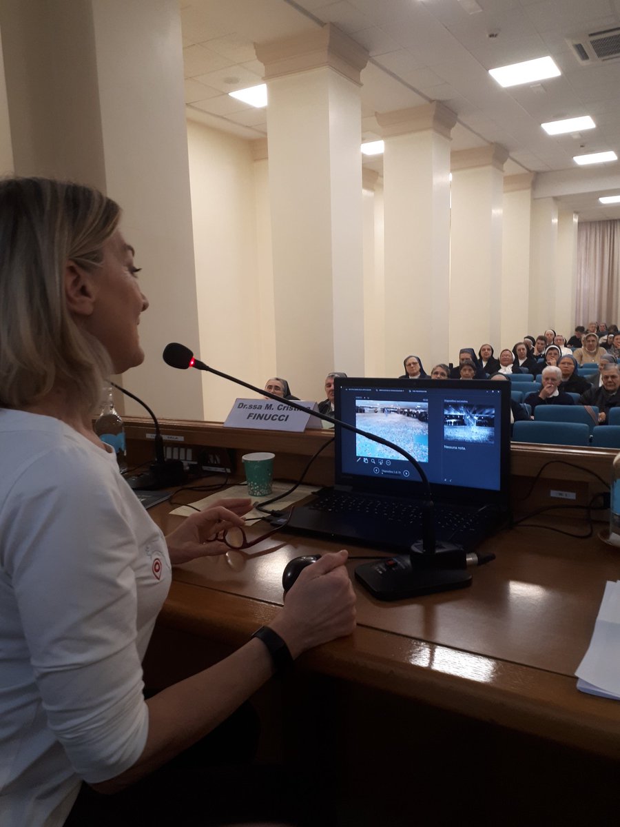 AMB_SEBASTIANI's tweet photo. Con #MariaCristinaFinucci questa mattina all #usmi a #Roma su invito di @ASmerilli per parlare di #laudatoSi #Agenda2030 #CambioClimatico #poverta #sviluppo #cooperazione #plastica e di come l'#Arte può aiutare. #garbagepatchstate @GarbagePState @ASviSItalia #oceani #15dicembre https://t.co/ktg1w0tPGo