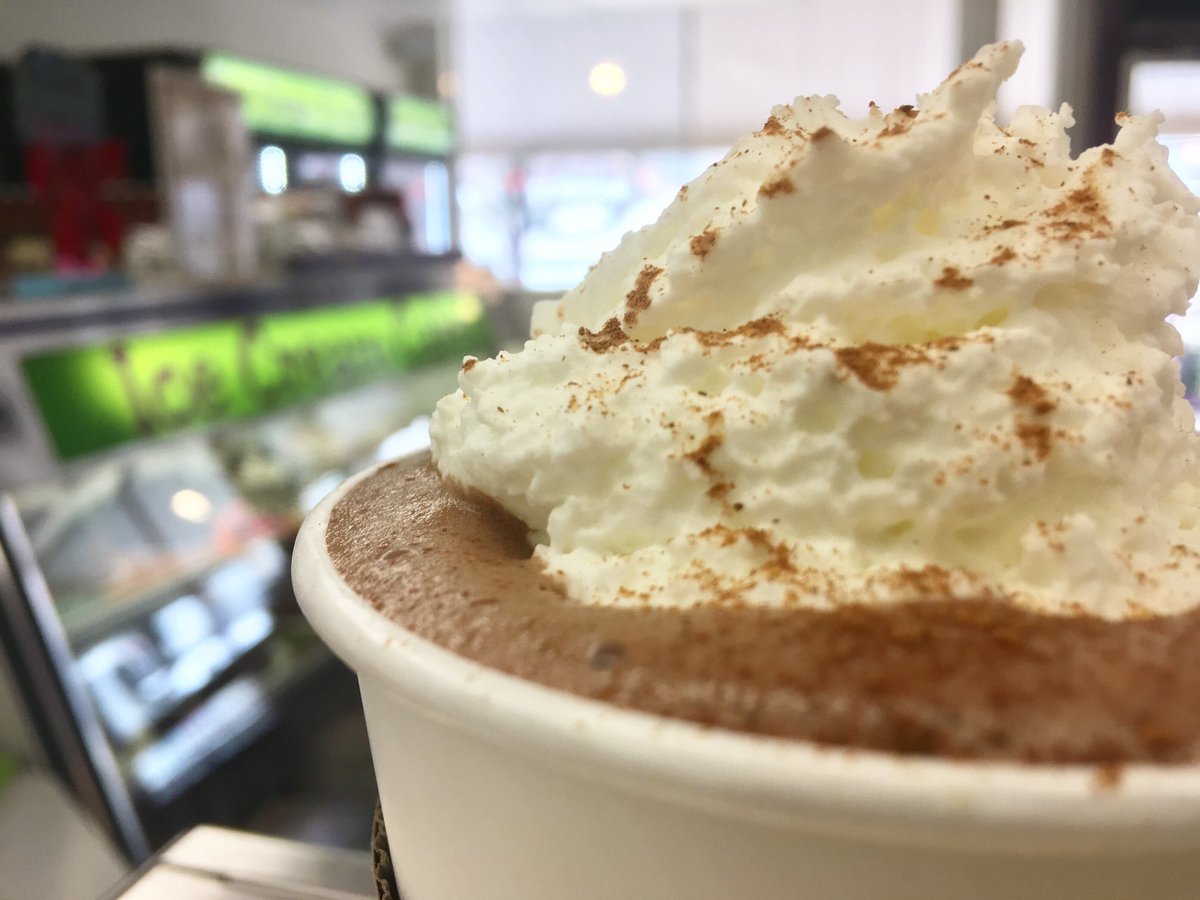GreatLakesIC's tweet photo. This is a picture of one of the favorite hot chocolate flacors, Cinnamon Spice.  Hot chocolate will be available throughout January and February in our Midland store along with ice cream cakes, scooped ice cream, take home quarts and candy. - Andrew https://t.co/t8kzaxF4cc
