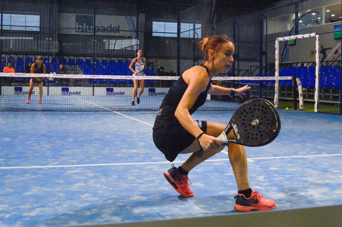 PadelCV's tweet photo. ♀️ FINAL #MasterCV2019 🔥
📍@blupadelindoor https://t.co/T0YXq6iHNS