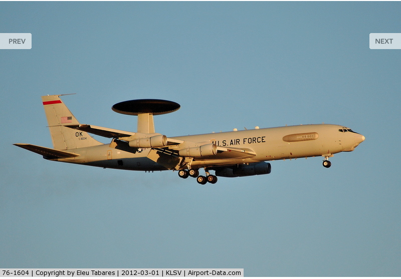 civ_pt's tweet photo. United States Air Force 🇺🇸

76-1604 #SHUCK83, Boeing E-3G Sentry, FL150
South of Spain, near Rota Airbase #LERT

#potn #planespotting #virtualradar #ADSB #avgeeks #avgeek #USAF https://t.co/QcepcFKIpp