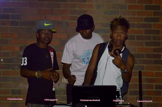 trainmusicinc's tweet photo. #freestateofhiphop official #musicvideo WATCH NOW https://t.co/xhyziUUdce 🔥STREAM | DOWNLOAD official #soundtrack https://t.co/4GkrlB9non 🌍
#Documentary coming soon🎞#wasas #wasaslaunch #freestatehiphop #roadtrip #roadtrip10 #bloemfontein #2ndleg #TRclub https://t.co/xRCehQZcax