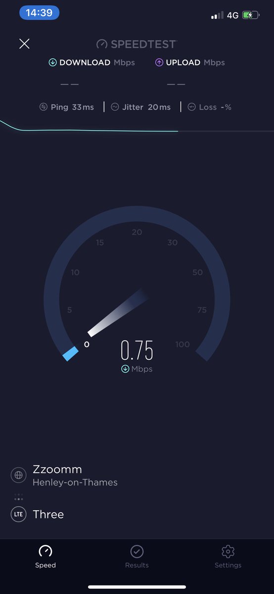 ElliotJLamb's tweet photo. @ThreeUKSupport New phone. Different spot. It’s not an issue with me it’s a massive busy network load problem that needs fixing. https://t.co/lzhssdEiWc