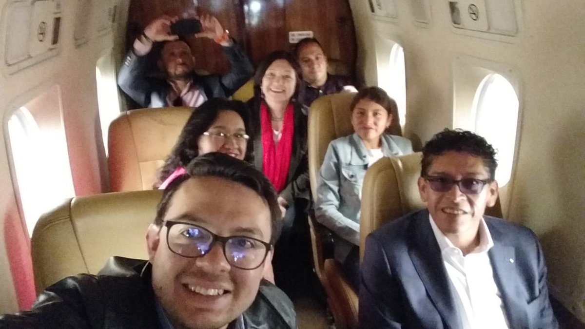 SecTurismoBoy's tweet photo. Bogota-Sogamoso  vuelo incentivo para generar visitas hacia el departamento de #Boyacá donde se impulsar la ofertar de servicios aéreos comerciales para conocer la tierra de la libertad. Ven a Boyacá porque #BoyacáEsParaVivirla https://t.co/SZUZaZ8FCx