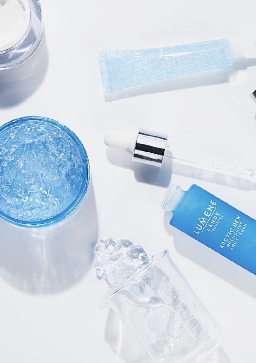 Self Care Sunday Tip: 
H Y D R A T E💙

Have you tried our vegan Aerating Gel Mask? It is a deeply hydrating, refreshing treatment mask💙 with pure Arctic spring 💦 &amp; Organic Birch Sap 🌳 Get the gift that keeps on giving this holiday♥️ #LastMinuteGifts
bit.ly/HydrationGelMa…