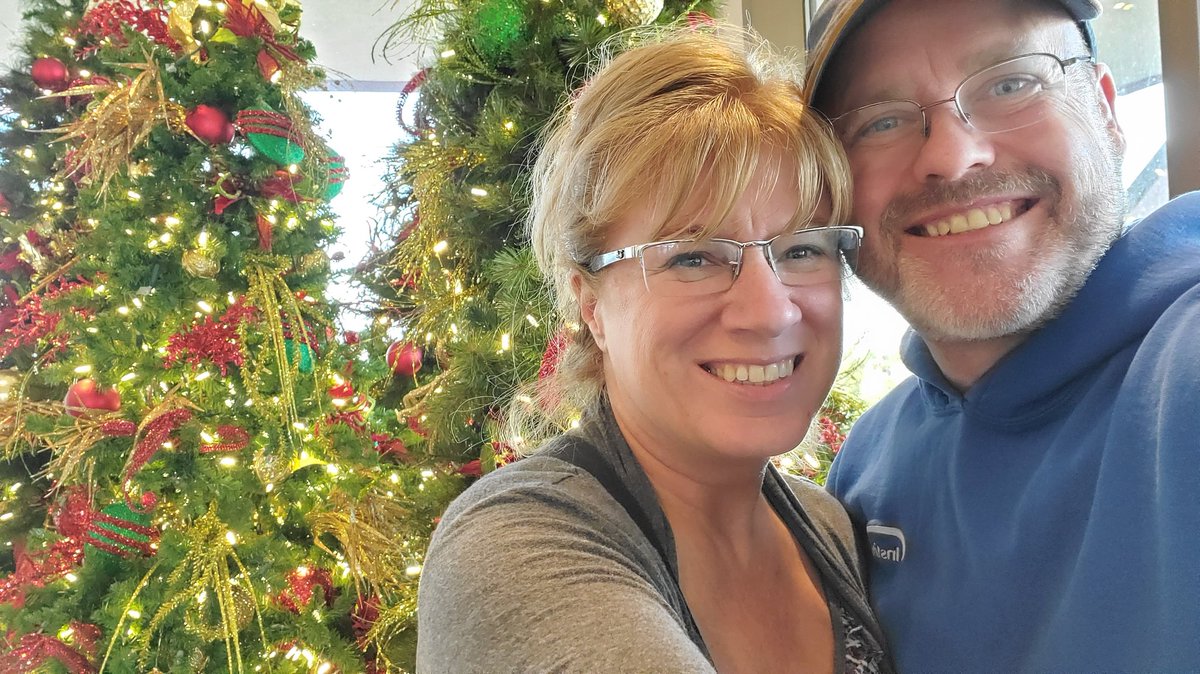 FrankKenny's tweet photo. It's beginning to feel a lot like Christmas.
#Christmas #FJKontheMove https://t.co/wBH5dBCJbF