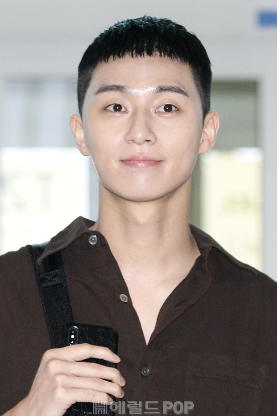 AboutPsj's tweet photo. “On your birthday we wish for you that whatever you want most in life it comes to you just the way you imagined it or better. Happy birthday!”

#ParkSeoJoon 
#ParkSeoJun
#박서준
#HappySeoJoonDay https://t.co/ixrrugPrH7