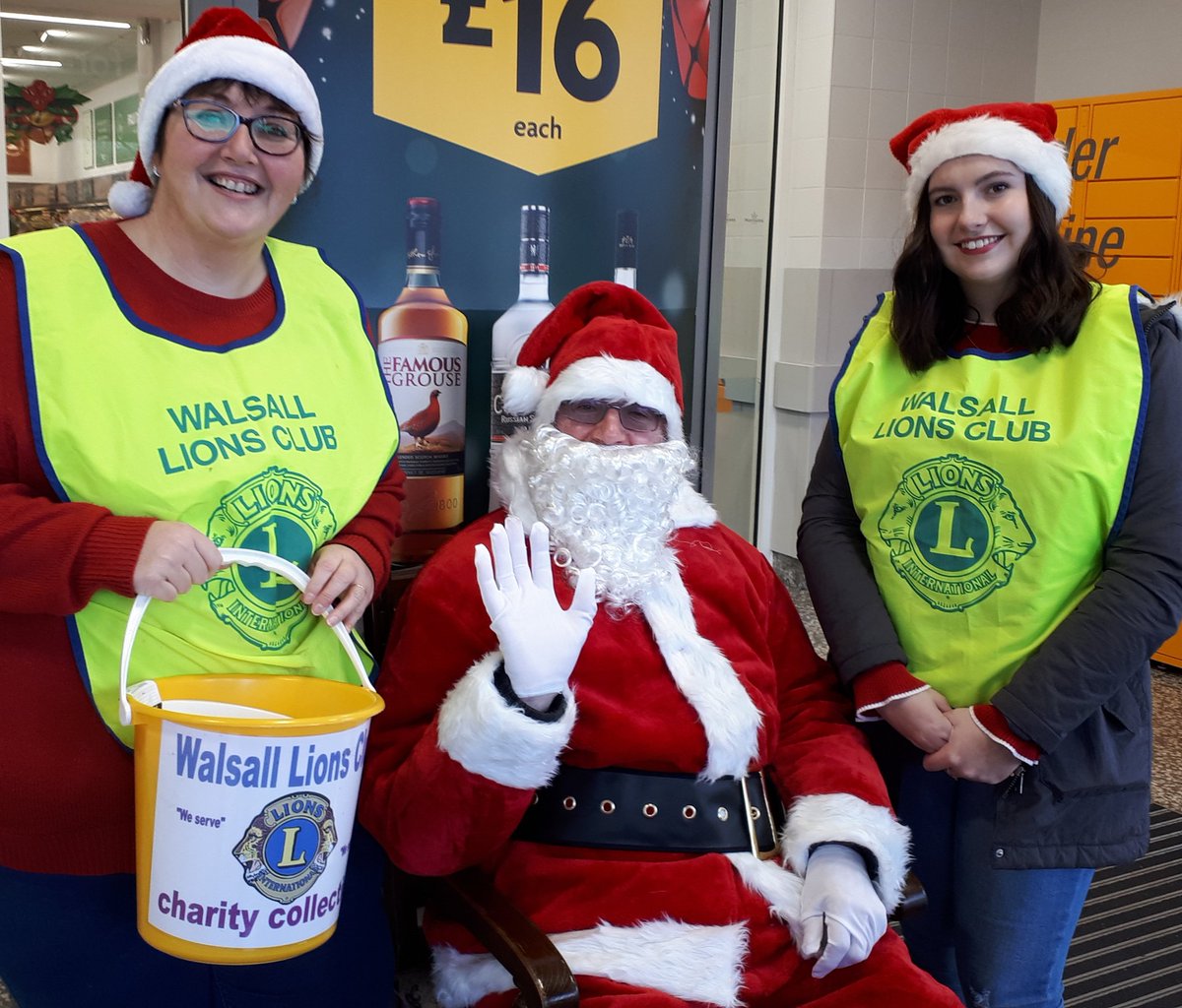 What a wonderful weekend fundraising <a href="/Morrisons/">Morrisons</a> Walsall.We met so many lovely &amp; generous people. All money raised will go to local good causes. Word is everyone in #walsall is on Santa's nice list. #weserve #KindnessMatters #Walsall #lionsclub #fundraising