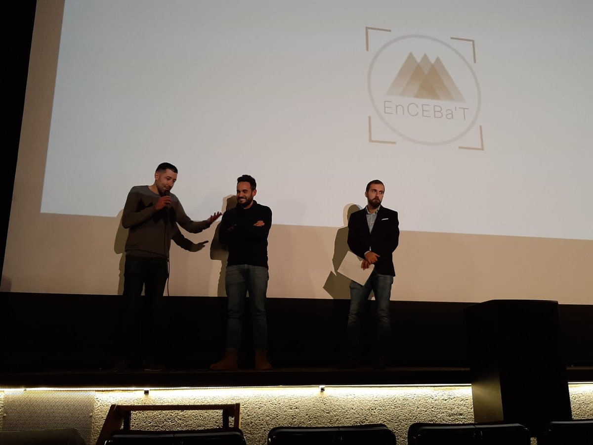 ivansans's tweet photo. Ahir va finalitzar l' #encebat, una demostració més de la gran tasca que fan les entitats i en especial el @CEB_Berga . Gràcies per la confiança i per deixar-me formar part del jurat conjuntament amb els amics @janinavilana i @jaume_duran. Seguim! https://t.co/pHDOfZXt6g