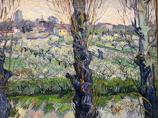 kcgalitz's tweet photo. Vincent van Gogh, View of Arles, 1889. #vangogh #makingvangogh #frankfurt #stadelmuseum #aufwiedersehendeutschland https://t.co/ukvQkVklD2 https://t.co/0XJvTE9vus