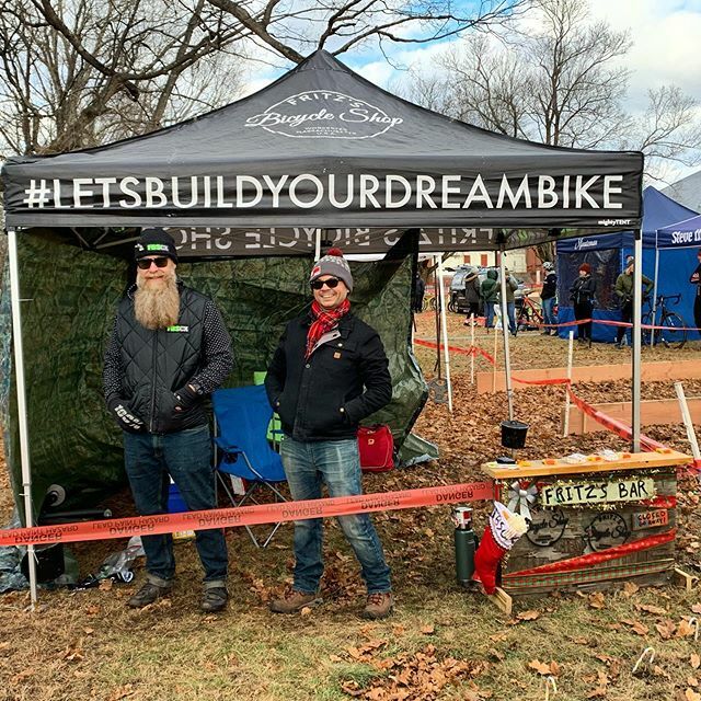 LesKnits's tweet photo. The @fritzs_bicycle_shop Tiki Bar is open for business. Grab a handup in Candycane Lane! #iceweasels #iceweaselscometh https://t.co/FT5o1avdxZ https://t.co/W3Lbl5Dwi3
