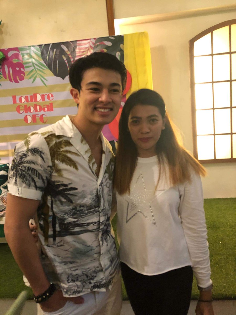 lay_29balut's tweet photo. Finally mrun na dn kmi solo pict ni Andre &amp; Lou I'm so happy Sinama kona rin pict nmin apat #LouDre #LouLay charotttt 

LOUDRE WeAreFANmilyasOne 
@louyanong /@itsdredesu https://t.co/X9zyJ9tKqJ