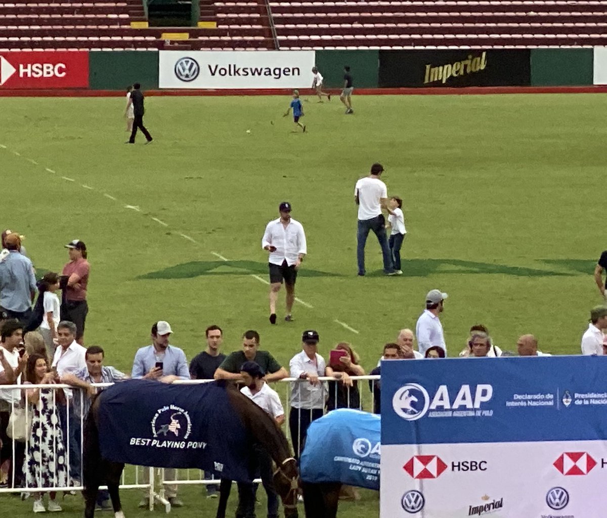 The American Polo Horse Association presents a best playing pony 🐎🐎🐎🐎🐎 in The Argentine Open! Sunny’s legacy