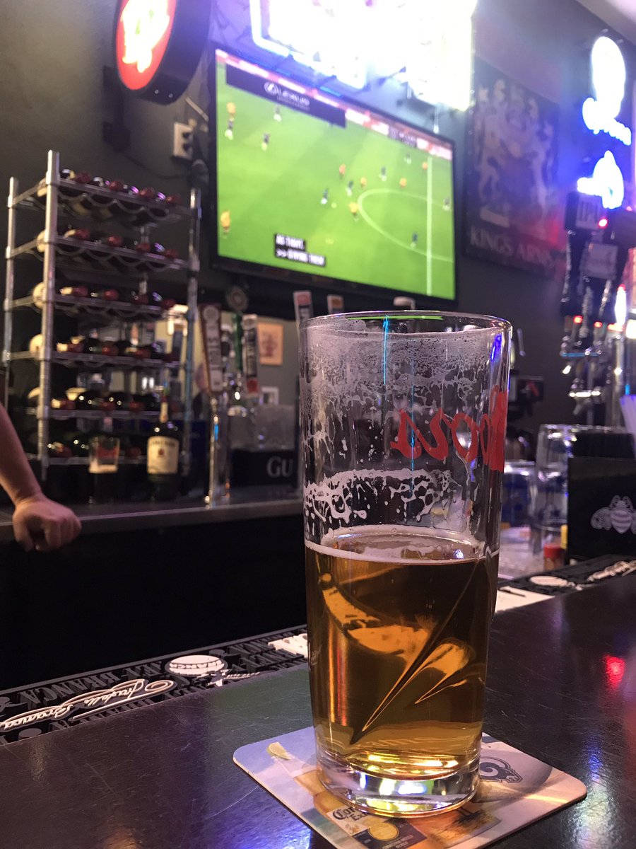 WolvesFresno's tweet image. unforunate morning, but thanks to @FresnoSpurs @fresnospurs559 for the cheap, 12.9% abv beers