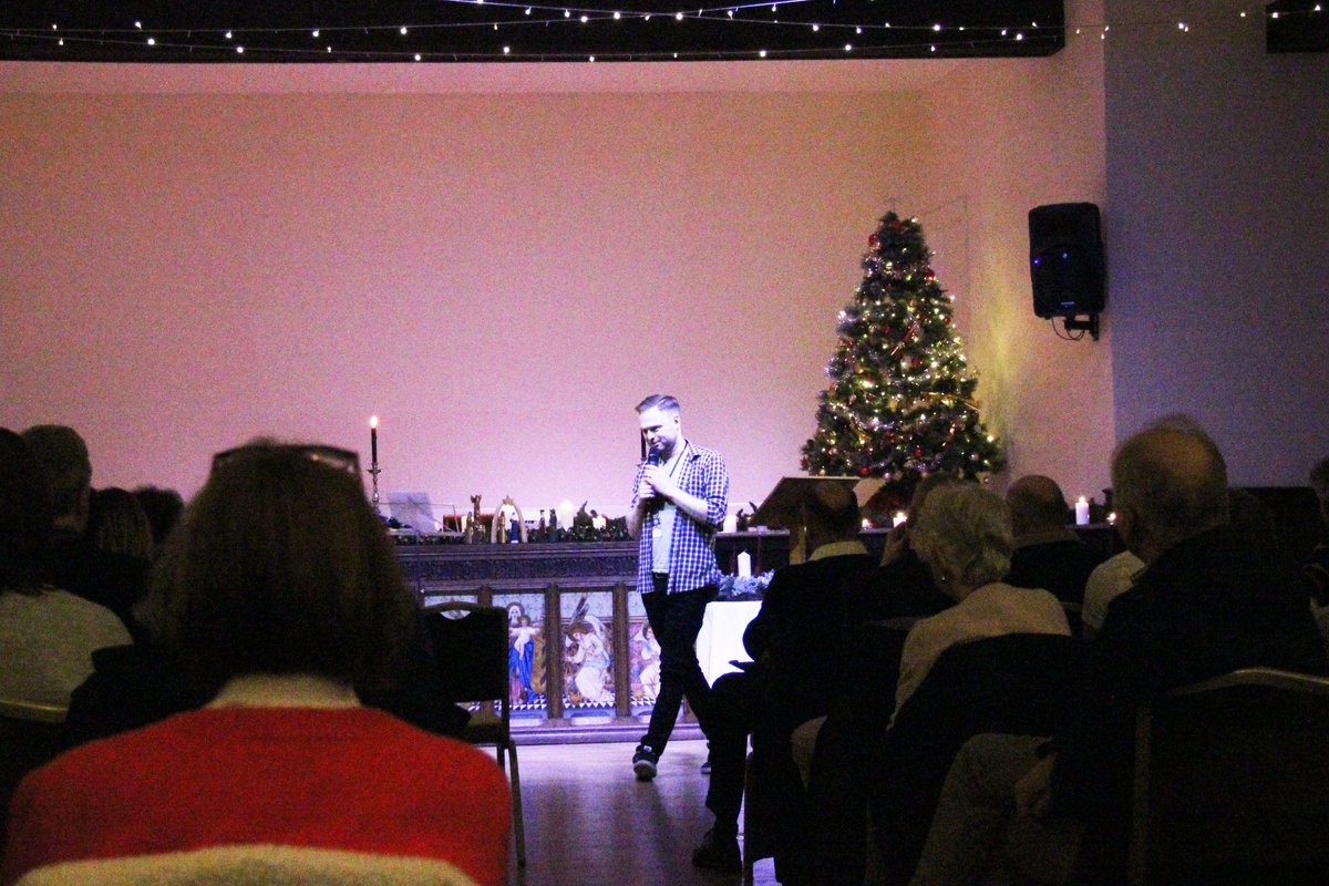 StLukesNewcs's tweet photo. What a fab evening at our carol service! Thanks to everyone who came and all those who helped put it together. Cheers to @bendoolan for a brilliant Christmas message! See you on Wednesday night for our family Christmas meal. https://t.co/P8Y7I7QrZK