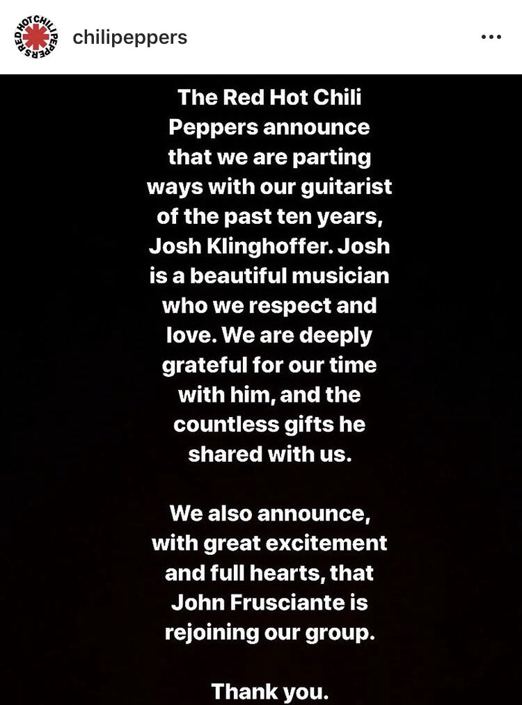 farratia's tweet photo. ESTOY LLORANDO EN ESTA TRIBUNA #RedHotChiliPeppers https://t.co/dNdDbE7hca