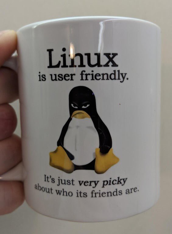 arash_khajelou's tweet image. #linux is #user_friendly ... 😍