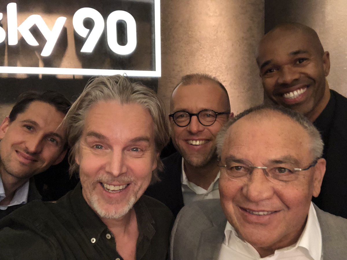What a great «round» at #sky90 

René Adler
Naldo
Patrick Wasserziehr
<a href="/Felix_Magath_/">Felix Magath</a> 

<a href="/SkySportDE/">Sky Sport</a>