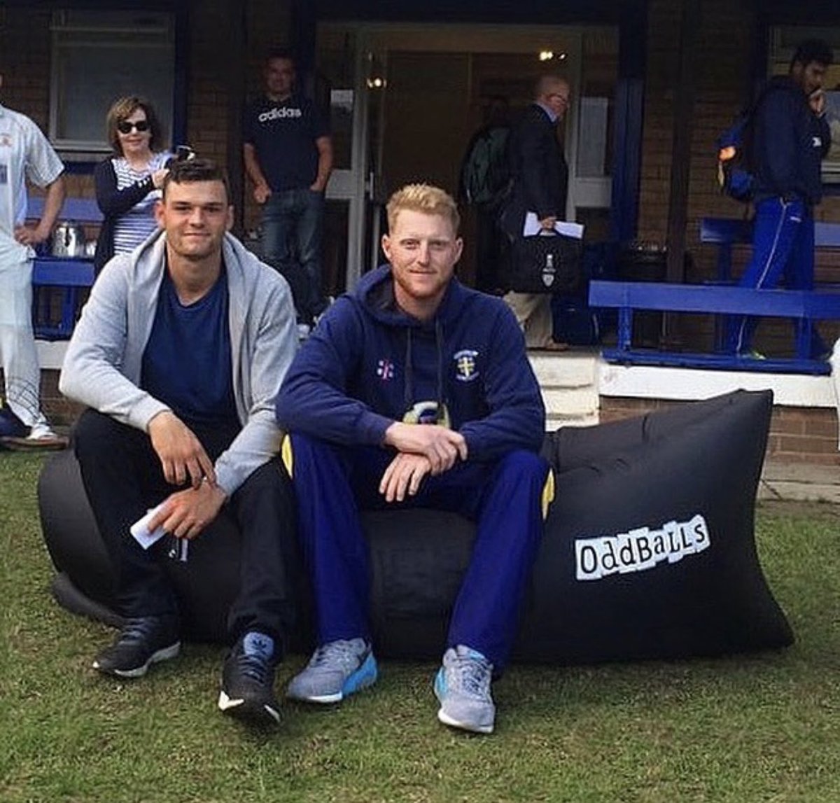 myoddballs's tweet photo. Rumour has it that if Ben Stokes hadn’t sat on this OddBalls seat back in 2017 he wouldn’t have won Sports Personality of the Year 2019... 🤣🤣

#VoteStokes #SPOTY19 #sportspersonalityoftheyear https://t.co/BzmRZGZBcU