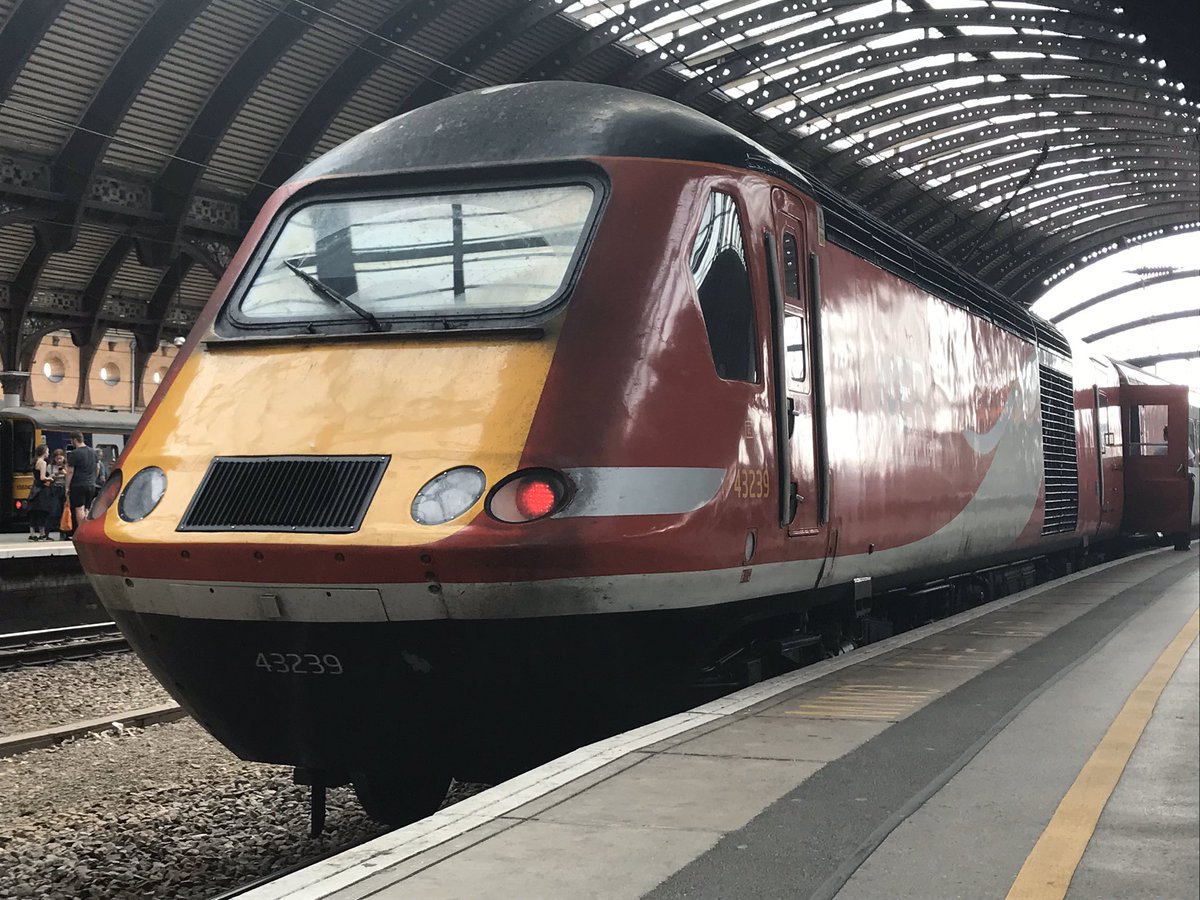 AaronTraction's tweet image. RIP @LNER HST’s here’s two pics I have of them, 43239 &amp;amp; 43296, I will get more on the 21st, when that rail tour happens. #goodbye #RIPHST #TheLastHST