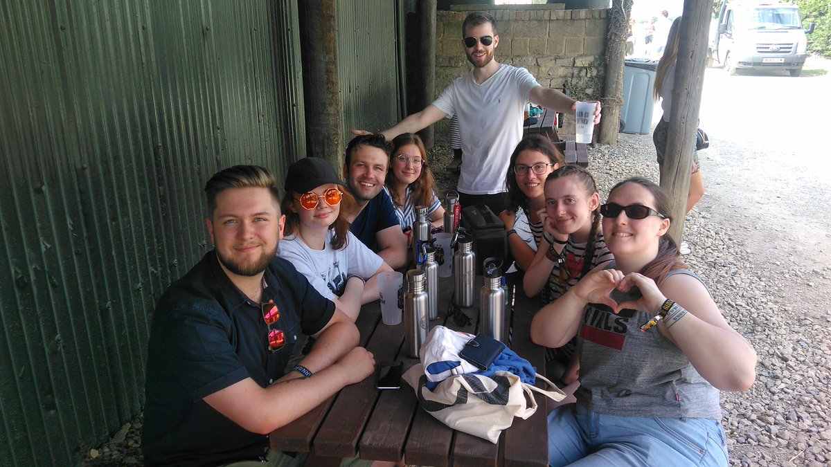 pa3weg's tweet photo. Can't wait to see all these wonderful weirdo's again!
@BarnOnTheFarm @orlagartland #SecretDemoClub https://t.co/bsCfaFjkam