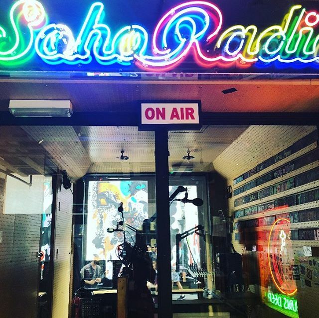jobaringart's tweet photo. Had a blast on A Private View chatting to the wondrous Maeve Doyle about all things art world and - possibly - bananas. #thisshitisbananas #artworld #aprivateview @maevedoyle.art @sohoradio .
.
Also name checking the brilliant @brandei_estes @braceofdoxi… https://t.co/FIpKTDMjwB https://t.co/LHT4lENLSs