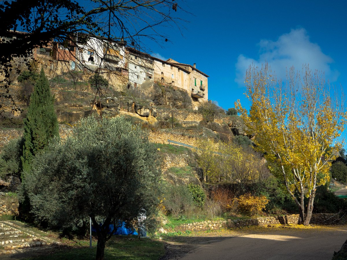 Basseta's tweet photo. El Molí de l'Hereu, un excel·lent hotel i restaurant rural en Rafales, al costat del qual han habilitat una preciosa sendera botànica. https://t.co/J26Uk2Urex