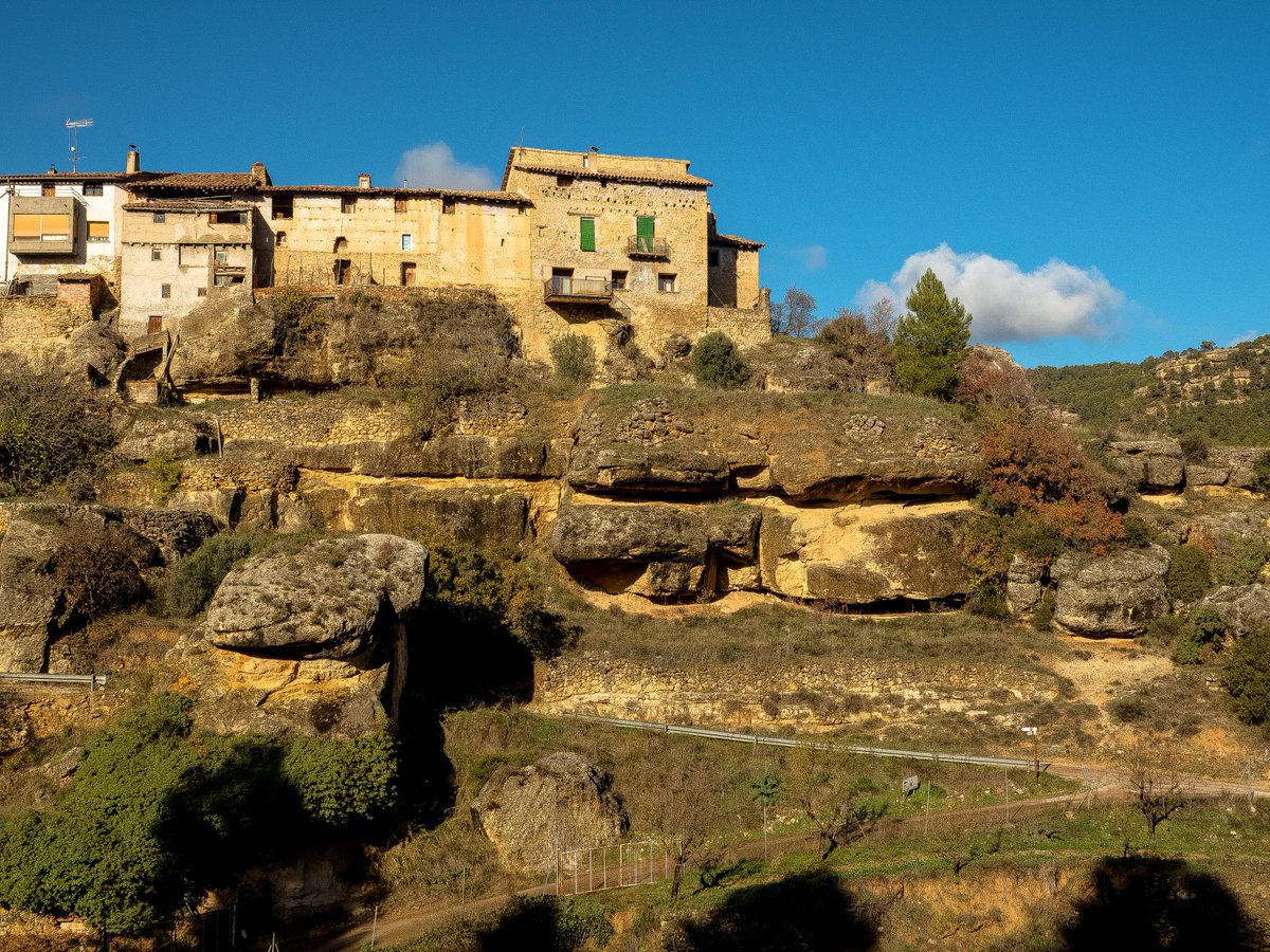 Basseta's tweet photo. El Molí de l'Hereu, un excel·lent hotel i restaurant rural en Rafales, al costat del qual han habilitat una preciosa sendera botànica. https://t.co/J26Uk2Urex