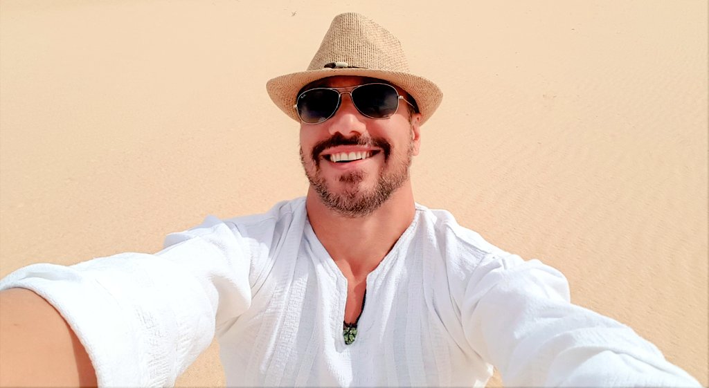 JoelSepelJOELSE's tweet photo. https://t.co/ddrupavoPz
https://t.co/O5VomhB4RD
#JoeleSepel #TOP #ALPHA #TOPALPHA #CRUMBLENOT #JOELSE #xxl24 #JoelSepel #guarinogiuseppe #giuseppeguarino #omantime #timeinoman #elmusico🎙 #singercrumblenot #cantantecrumblenot #ilcantantedeicrumblenot #crumblenotsingerfrontman #cn https://t.co/XH5AzGeqX3