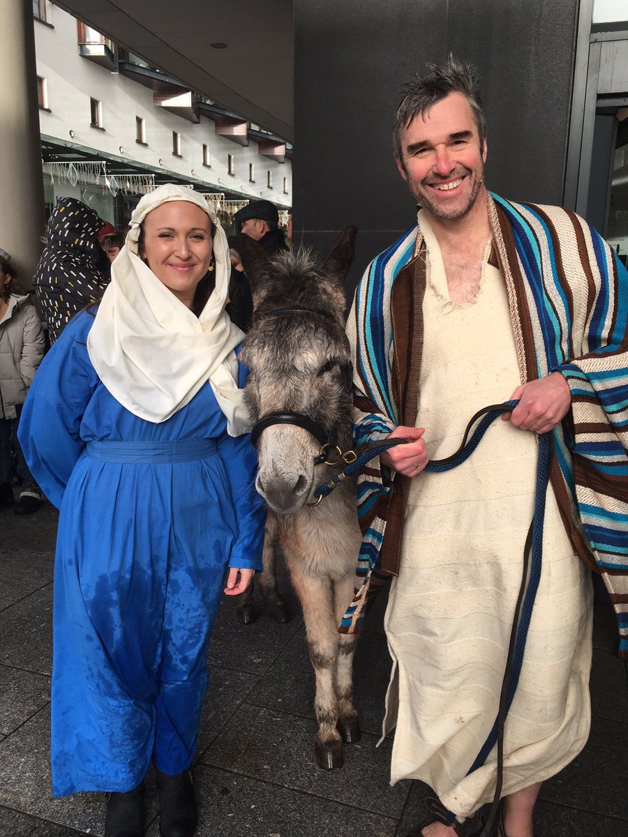 ExeterNativity tweet picture